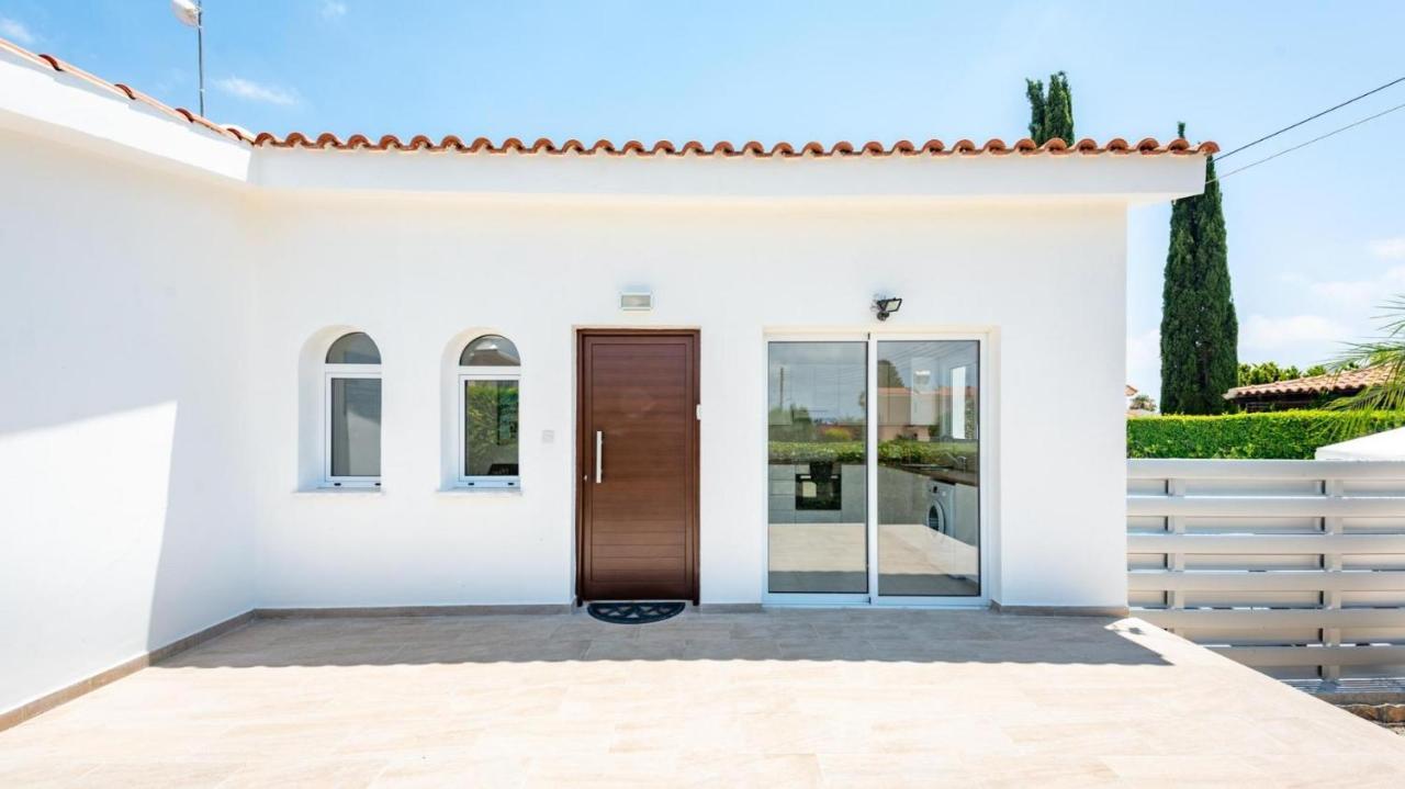 Bungalow Mikaella By Ezoria Villas Coral Bay Exteriér fotografie