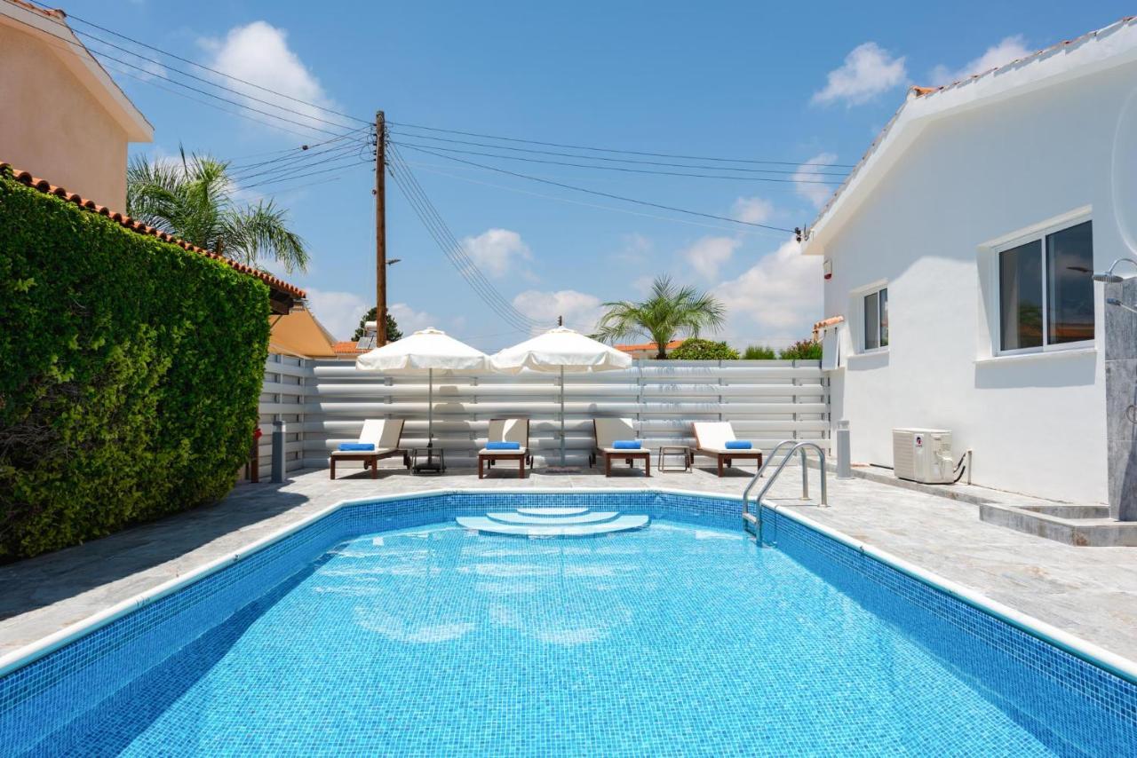 Bungalow Mikaella By Ezoria Villas Coral Bay Exteriér fotografie