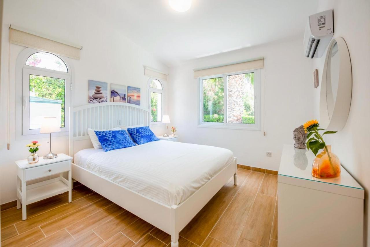Bungalow Mikaella By Ezoria Villas Coral Bay Exteriér fotografie
