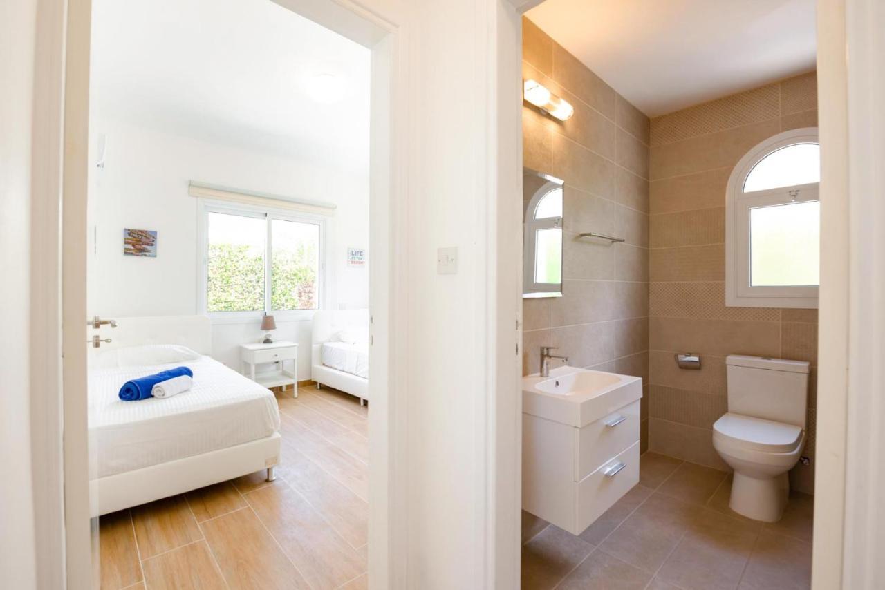 Bungalow Mikaella By Ezoria Villas Coral Bay Exteriér fotografie