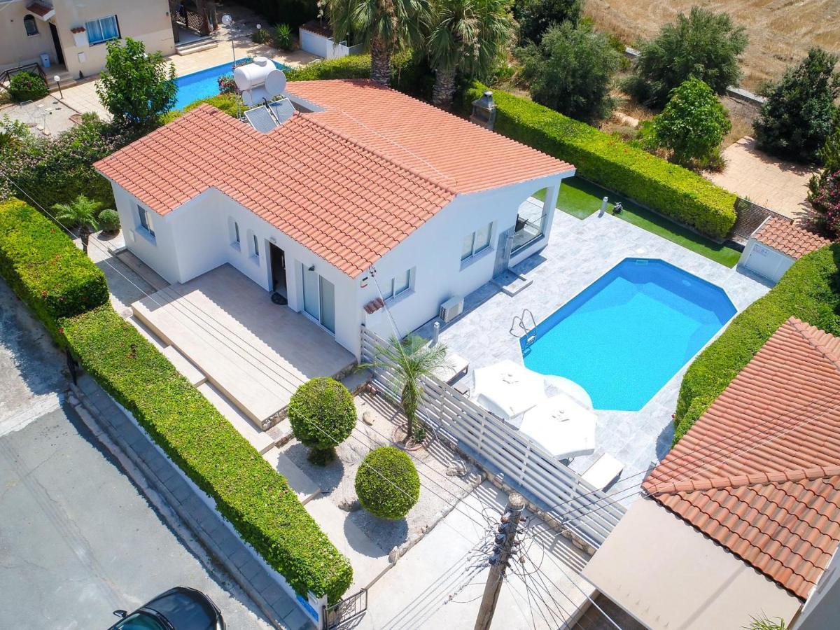Bungalow Mikaella By Ezoria Villas Coral Bay Exteriér fotografie