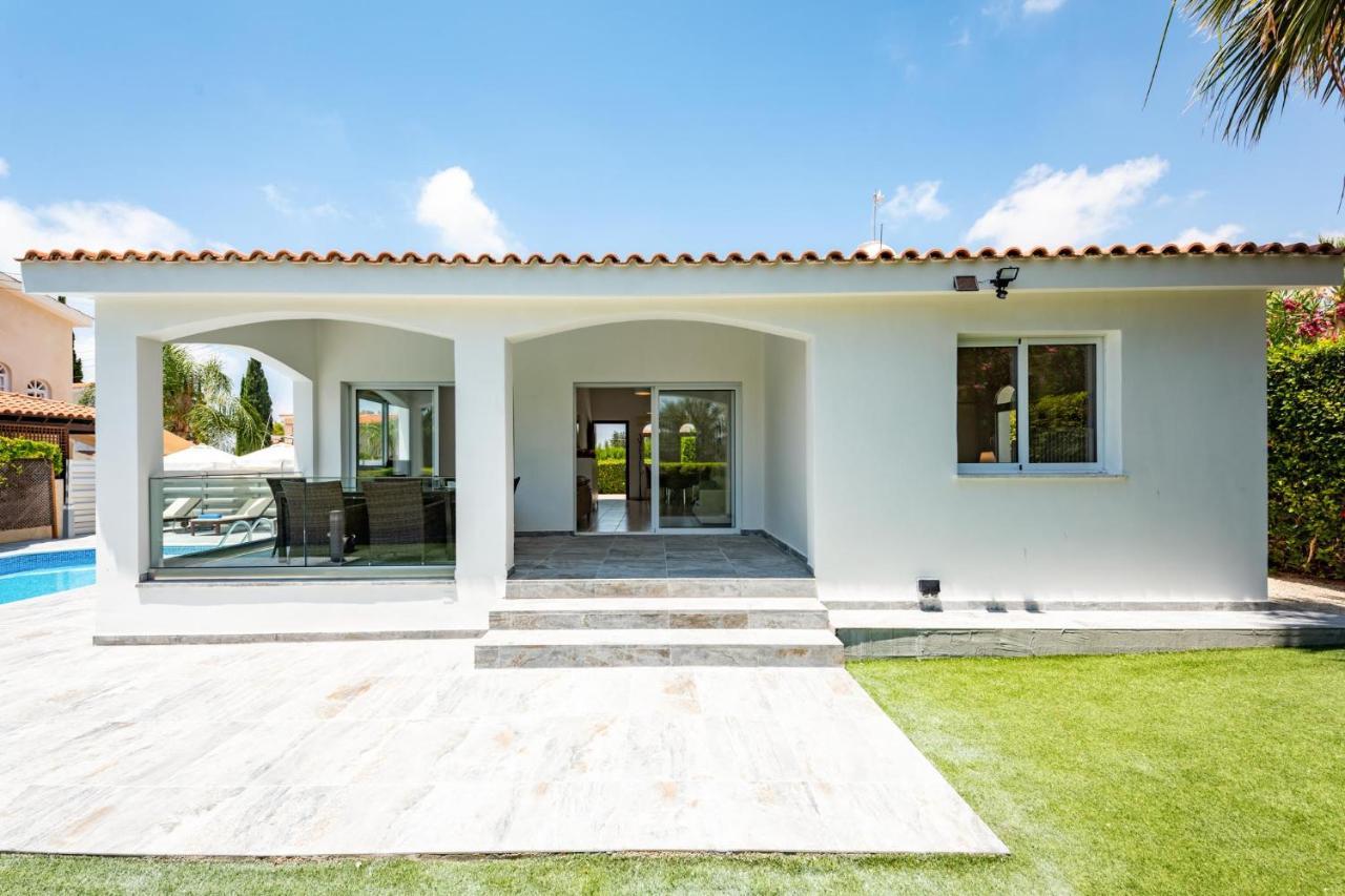 Bungalow Mikaella By Ezoria Villas Coral Bay Exteriér fotografie