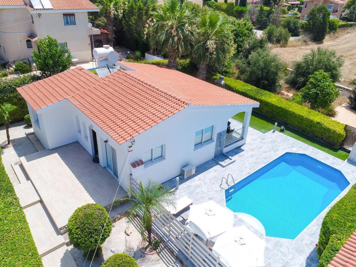 Bungalow Mikaella By Ezoria Villas Coral Bay Exteriér fotografie