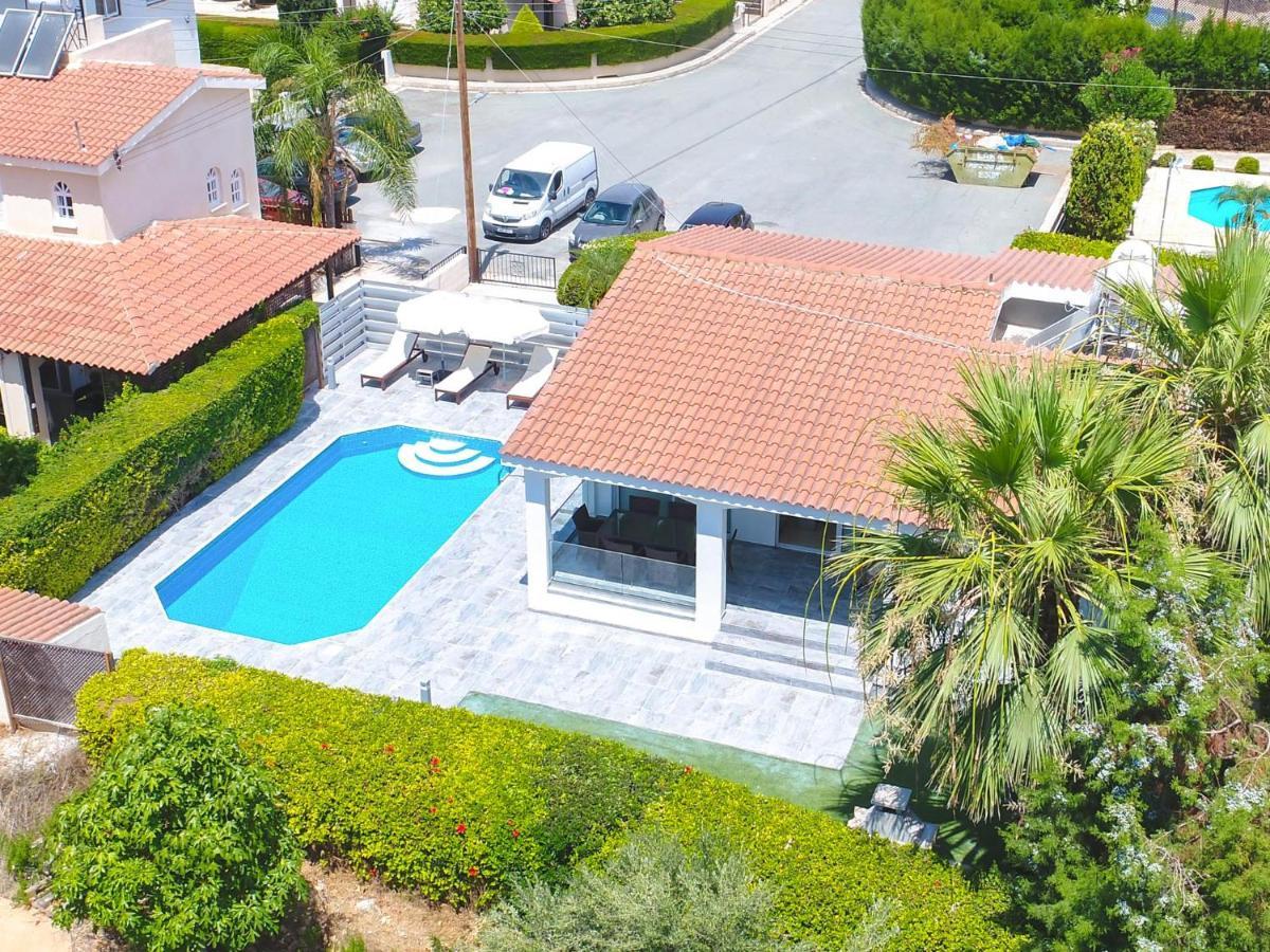 Bungalow Mikaella By Ezoria Villas Coral Bay Exteriér fotografie