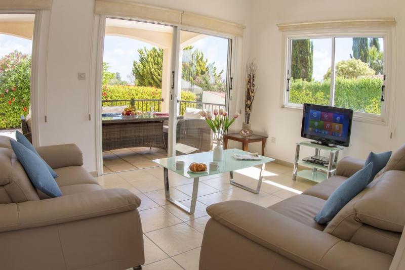 Bungalow Mikaella By Ezoria Villas Coral Bay Exteriér fotografie