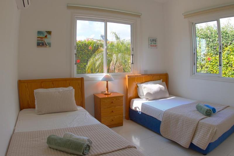 Bungalow Mikaella By Ezoria Villas Coral Bay Exteriér fotografie