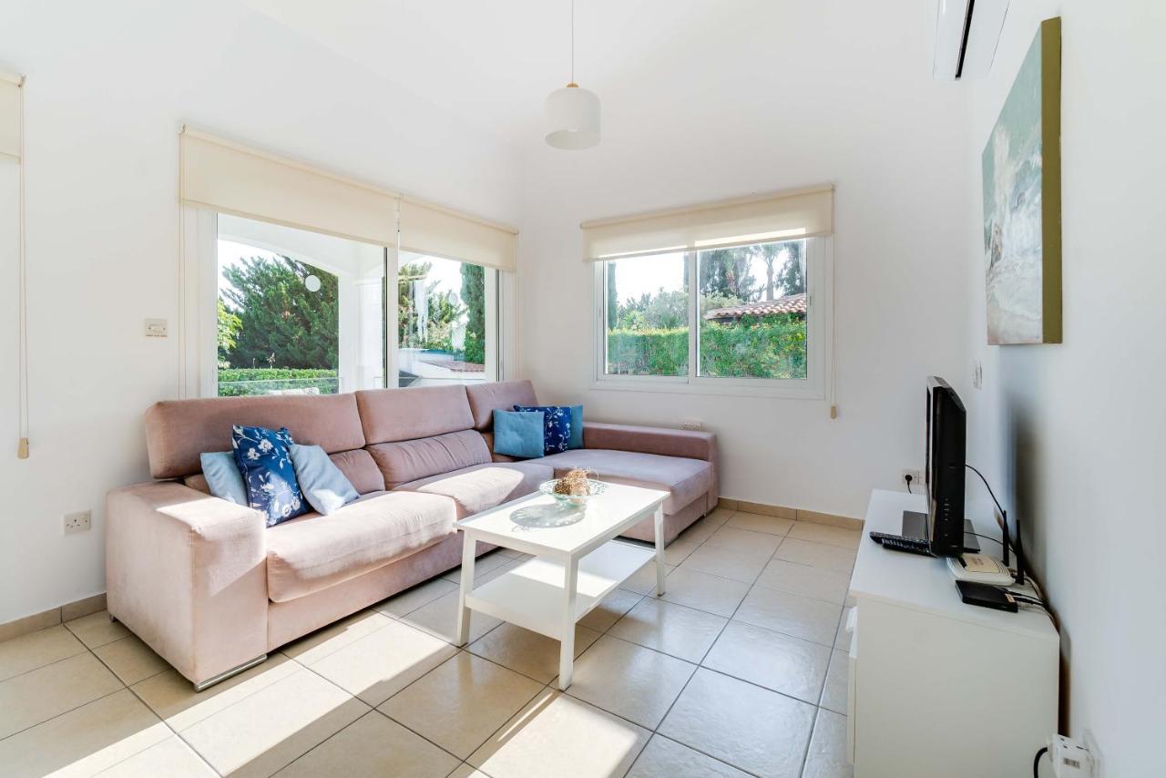 Bungalow Mikaella By Ezoria Villas Coral Bay Exteriér fotografie