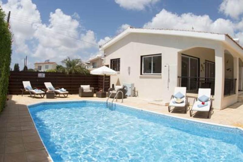 Bungalow Mikaella By Ezoria Villas Coral Bay Exteriér fotografie